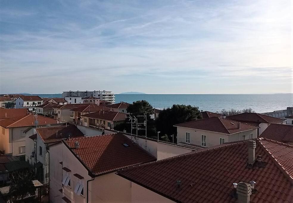 Appartamento A 50 Mt Dal Mare Rosignano Solvay Exterior foto